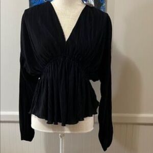 Abercrombie & Fitch Black Pleated Blouse